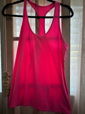 Lilly Pulitzer LUXLETIC Racerback Tank Top Pink Women's Medium Like New